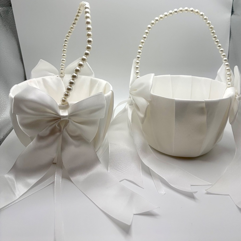 Two Flower Girl White Satin Baskets - Picture 3 of 8